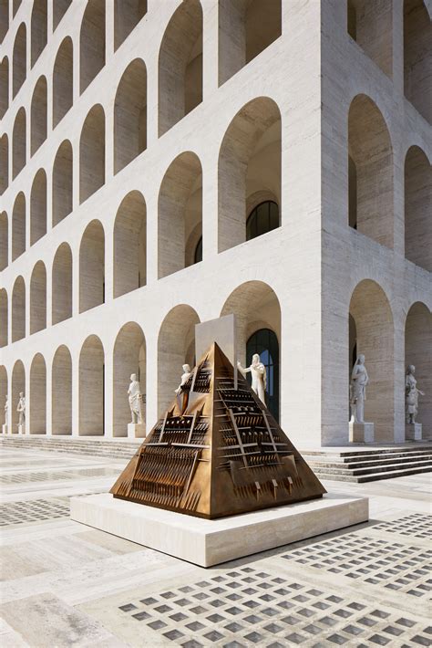 palazzo civiltà italiana fendi|fendi roma.